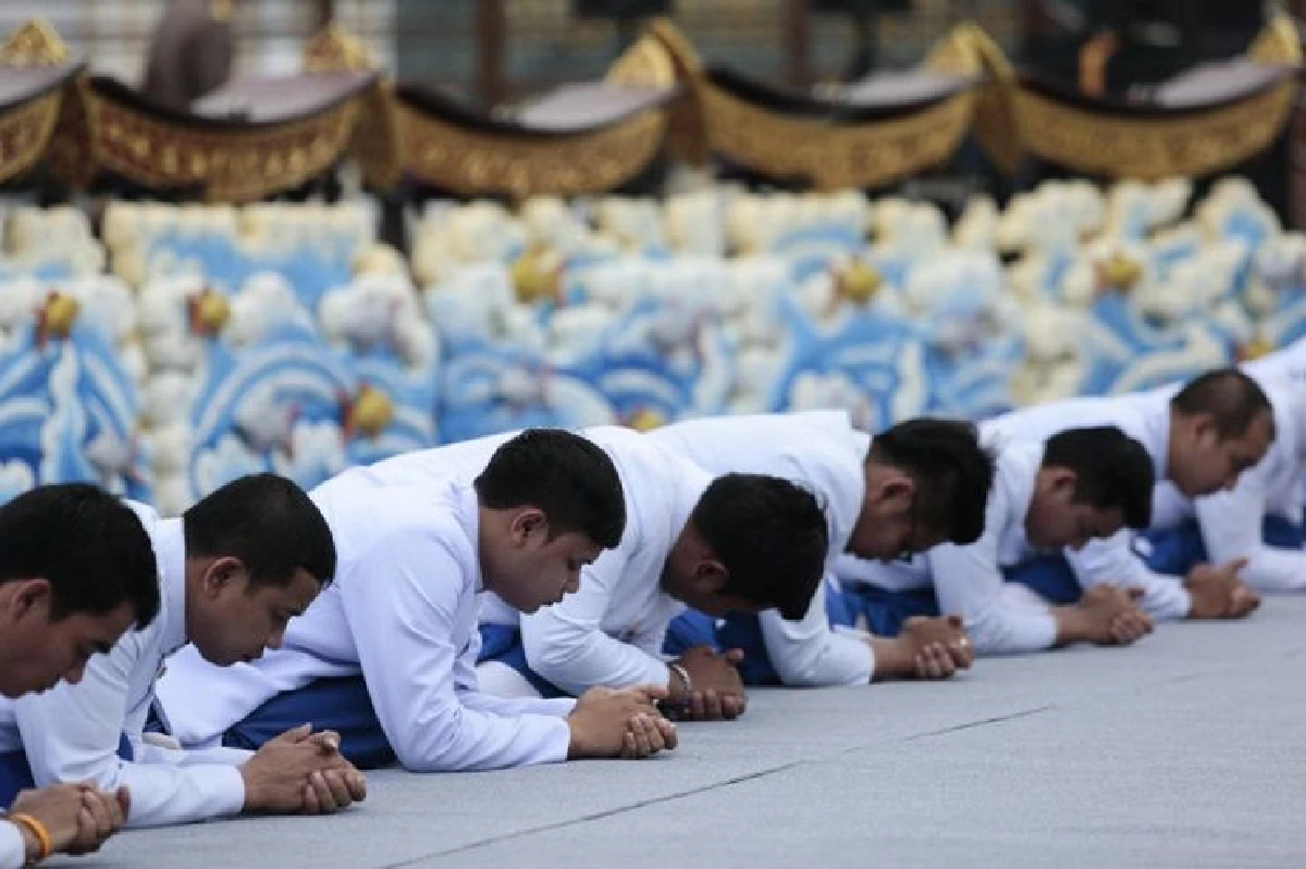 ซ้อมใหญ่ พิธีเปิดงาน อุ่นไอรักฯ