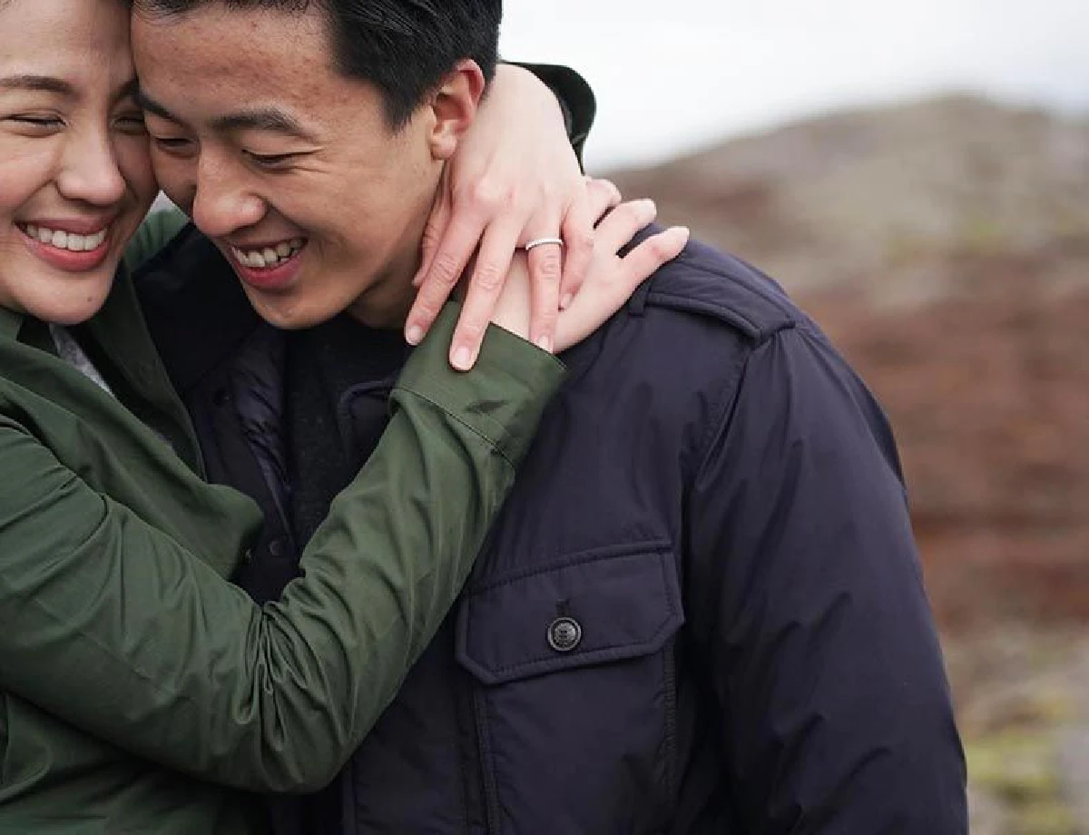 ว่าที่เจ้าสาวคนต่อไป สายไหม มณีรัตน์ ควงแฟนหนุ่มเดินสายแจกการ์ดวิวาห์แล้ว