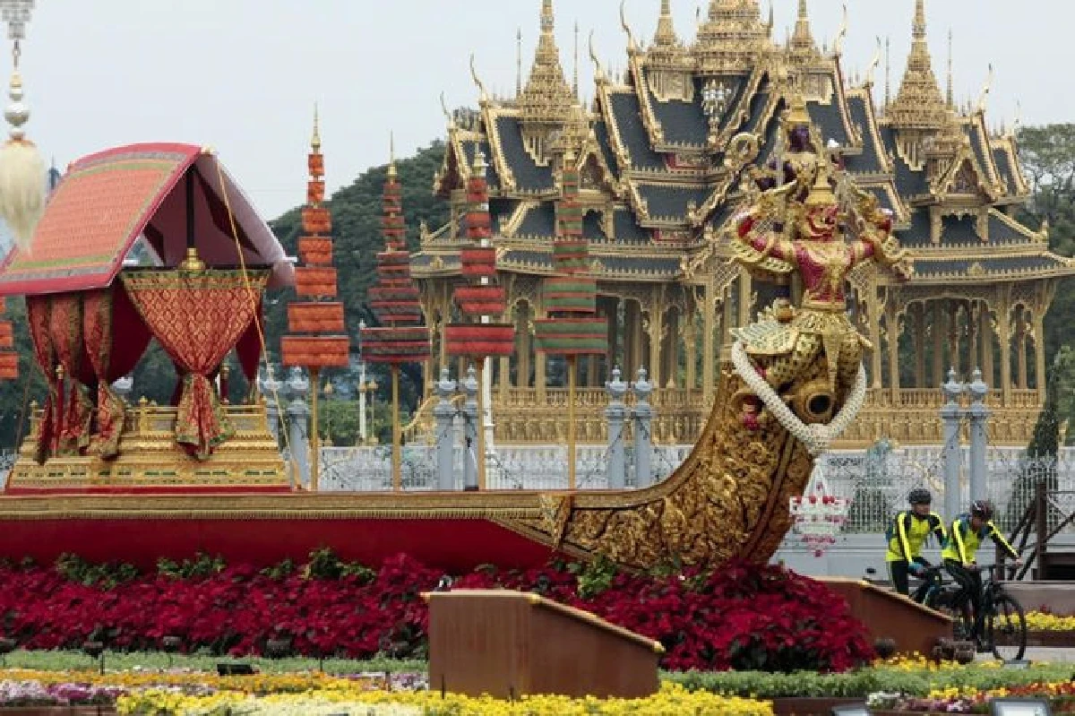 ซ้อมใหญ่ พิธีเปิดงาน อุ่นไอรักฯ