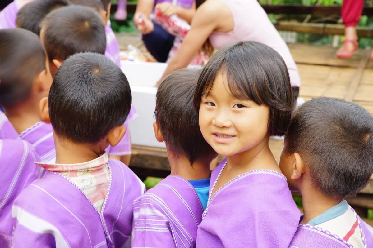 ชญาน์นันท์ ชเนศวงศ์ภัทร ‘แบ่งให้น้องอิ่ม... กอดให้น้องอุ่น’