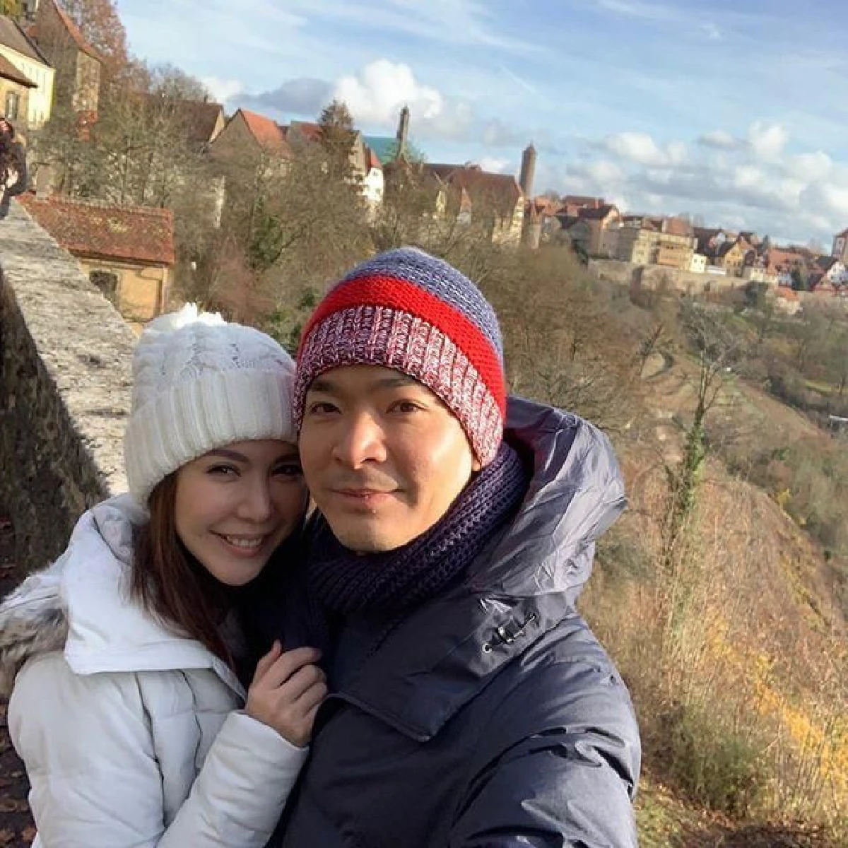 ภาพคู่มาเต็ม! พอล ภัทรพล จัดทริปหวานควง ฟอว์น ไปยดา ฮันนีมูนยุโรป