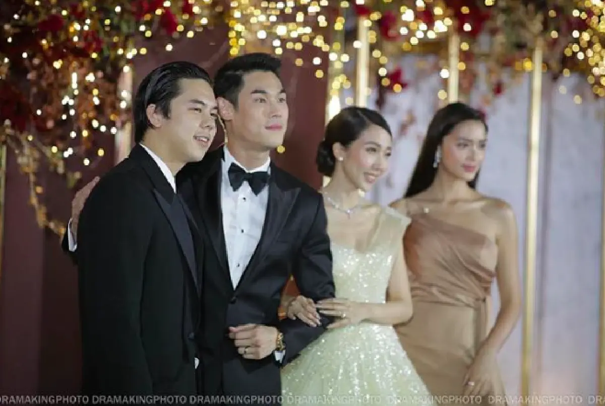 ขนมาทั้งวงการ! ส่องภาพงานฉลองวิวาห์ “กันต์-พลอย” หวานชื่น จัดเต็มสุดๆ