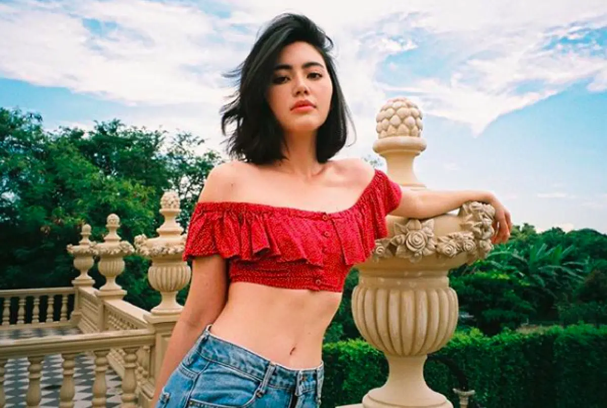 เอวเอสแรงมาก “ใหม่ ดาวิกา” กับแฟชั่นชุดเอวลอย อวดหุ่นฟิตแอนด์เฟิร์ม