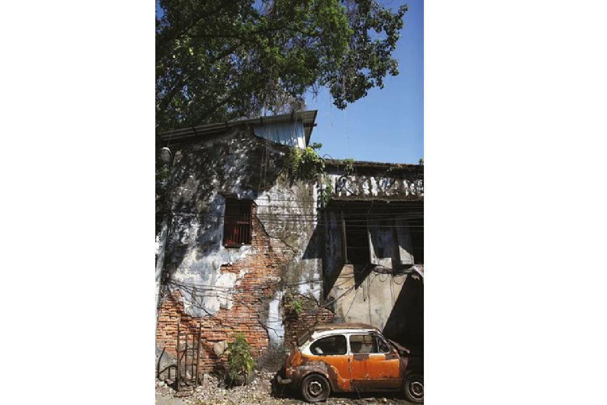 ตลาดน้อย อร่อยไม่น้อย ตามรอยสตรีทอาร์ต