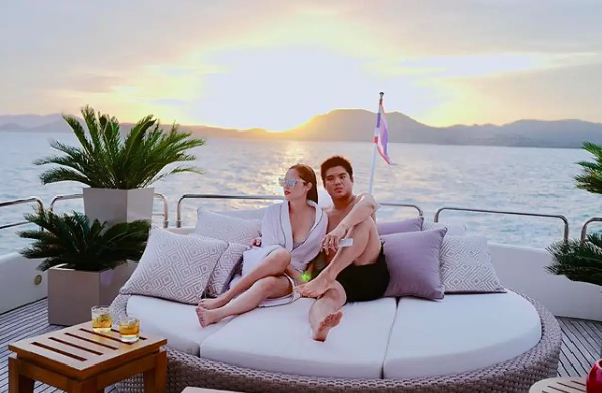 สวีทต่อไม่รอแล้วนะ! “ขวัญ” ควง “ไฮโซแพทริค” เที่ยวกระบี่ ทริปนี้หวานมาก