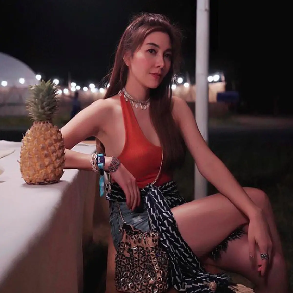 ส่องแฟชั่นสุดชิคของเหล่าคนบันเทิง ต่างจัดเต็มร่วมงาน Wonderfruit 2018