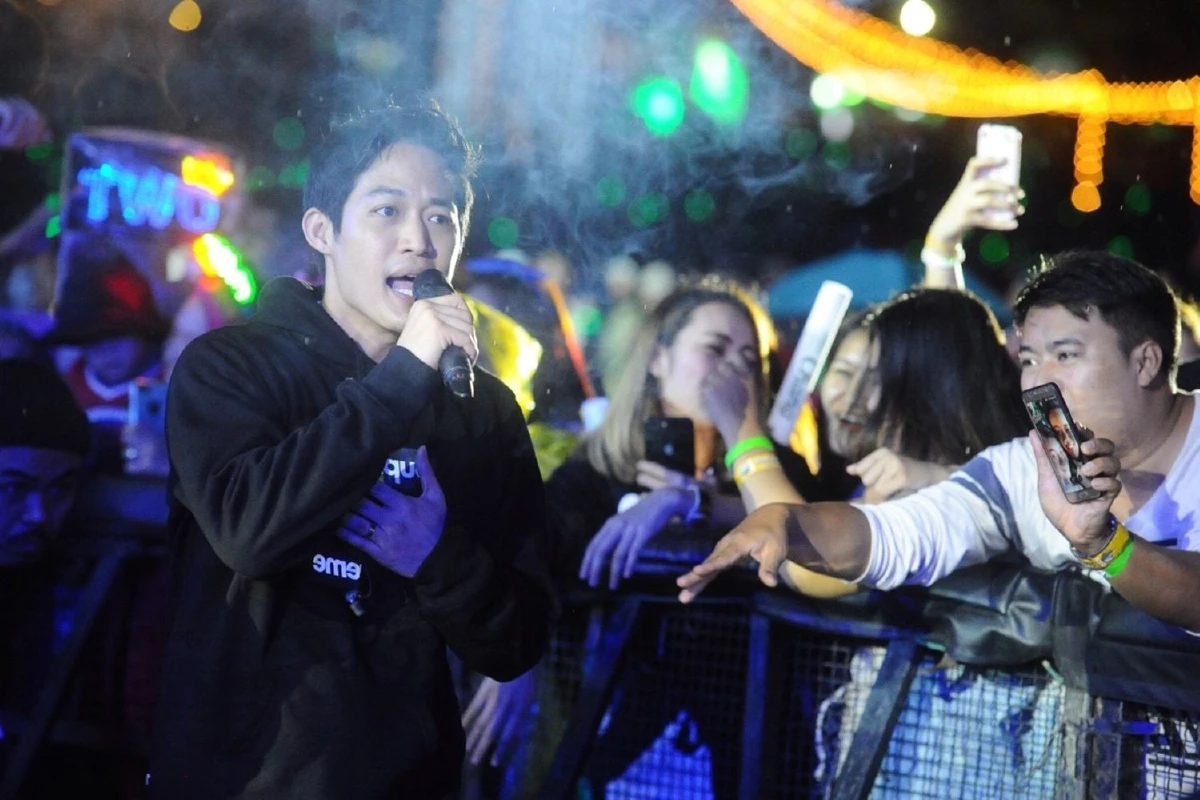 โอเวอร์โค้ท มิวสิค เฟสติวัล สนุกทุกองศา