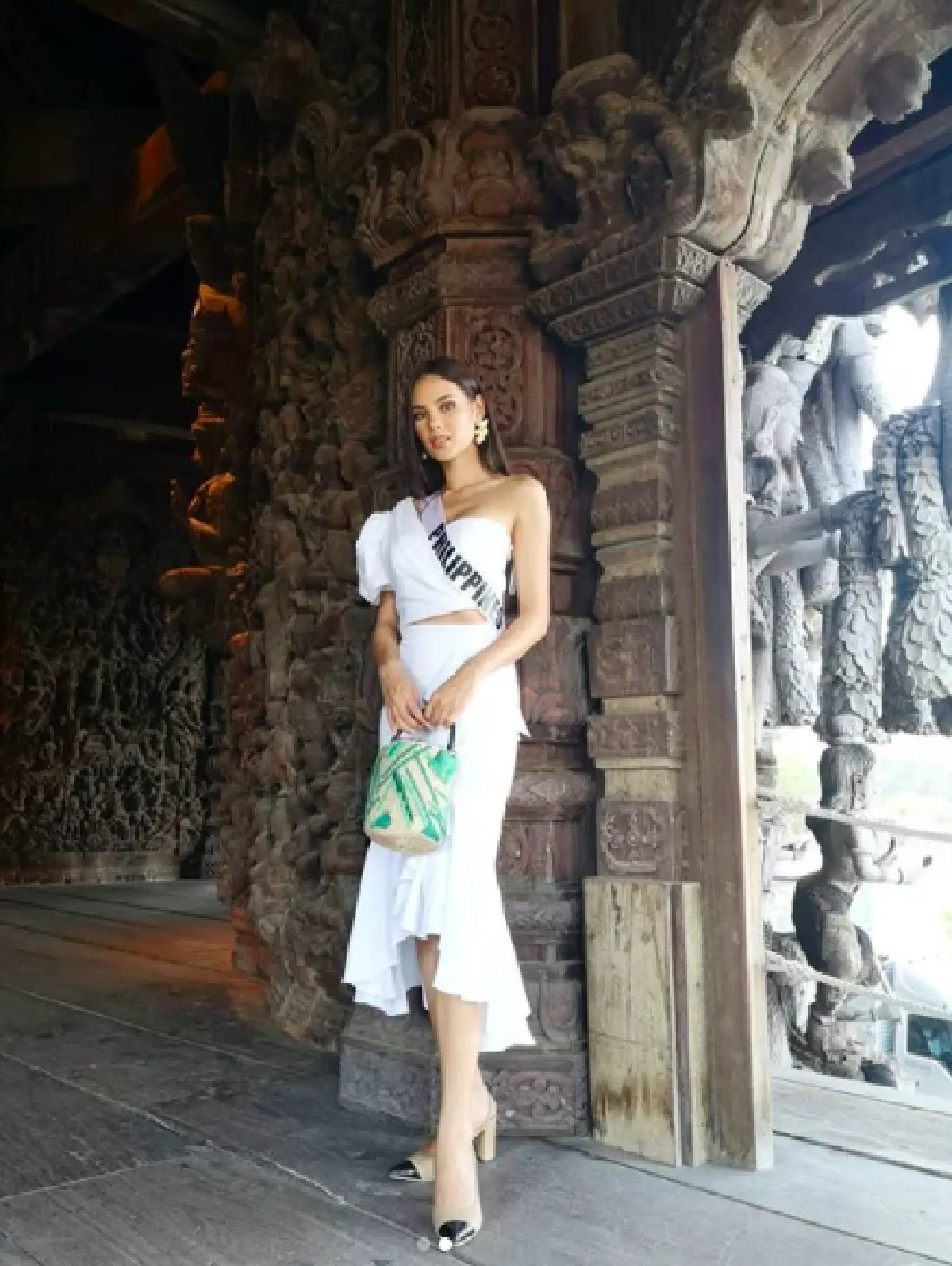 ส่องแฟชั่นตลอดการประกวดที่ประเทศไทยของ "Catriona Gray” สาวงามจากฟิลิปปินส์