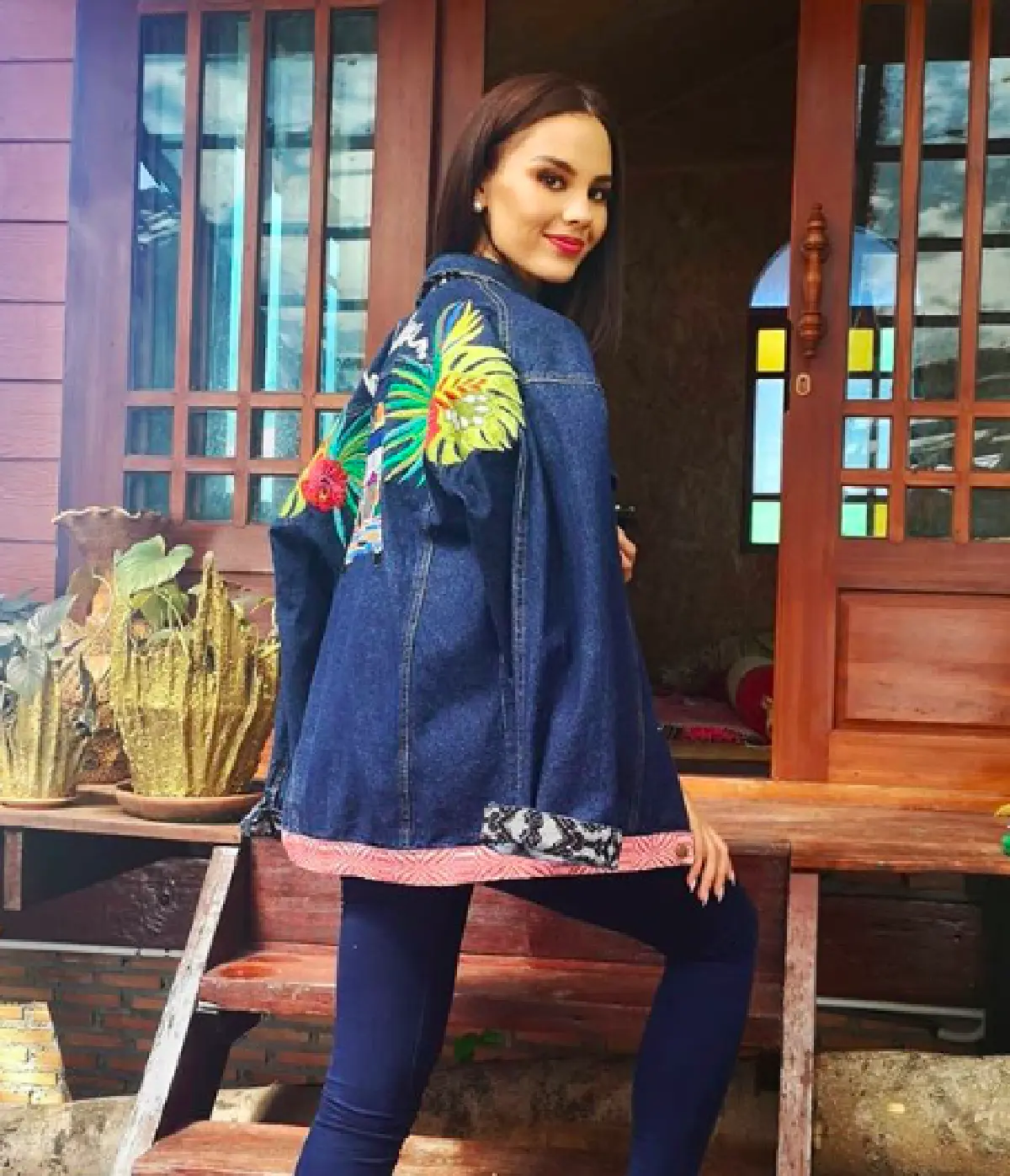 ส่องแฟชั่นตลอดการประกวดที่ประเทศไทยของ "Catriona Gray” สาวงามจากฟิลิปปินส์