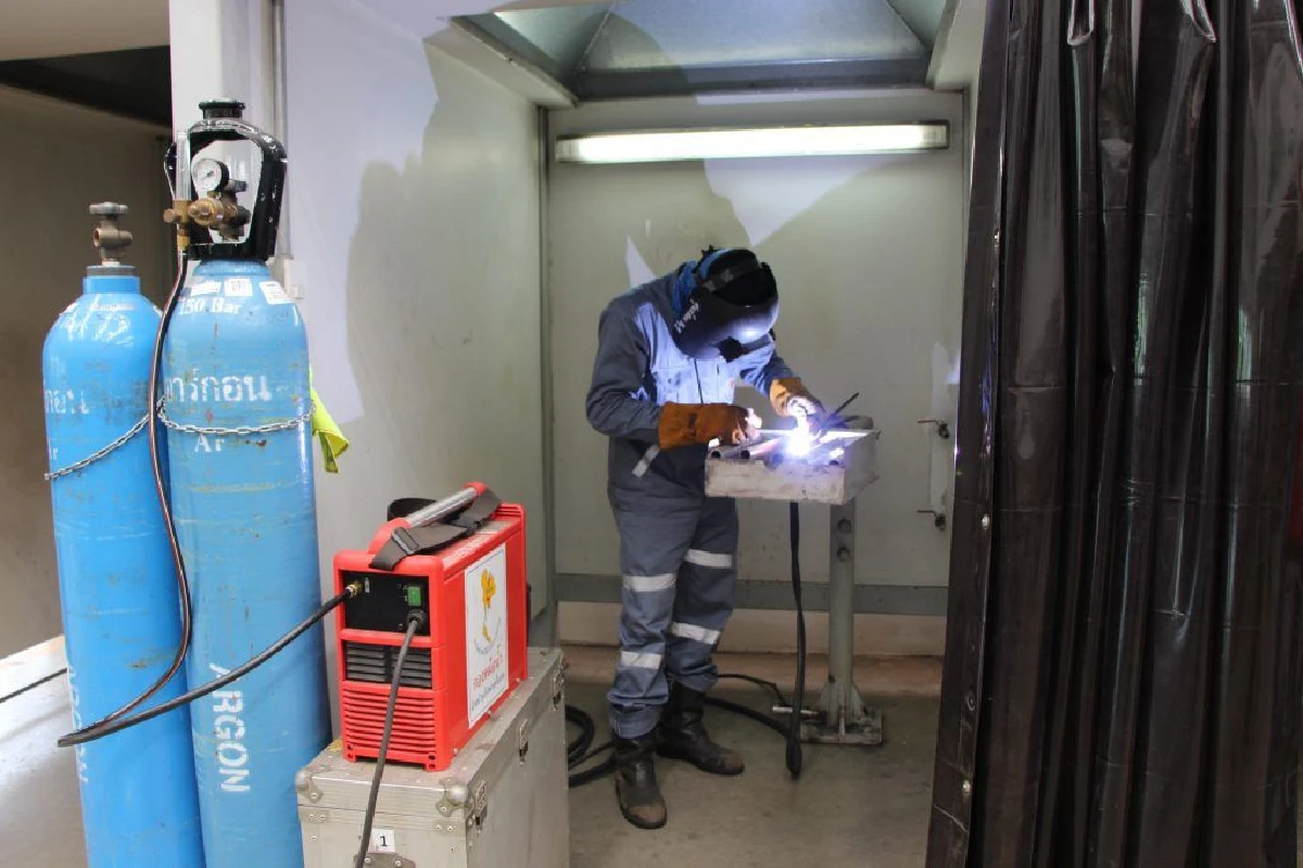 สู่เส้นทางอาชีพ “ช่างเชื่อมสากล” ที่ศูนย์พัฒนางานเชื่อมและทดสอบฝีมือช่างเชื่อมสากล กฟผ. ไทรน้อย