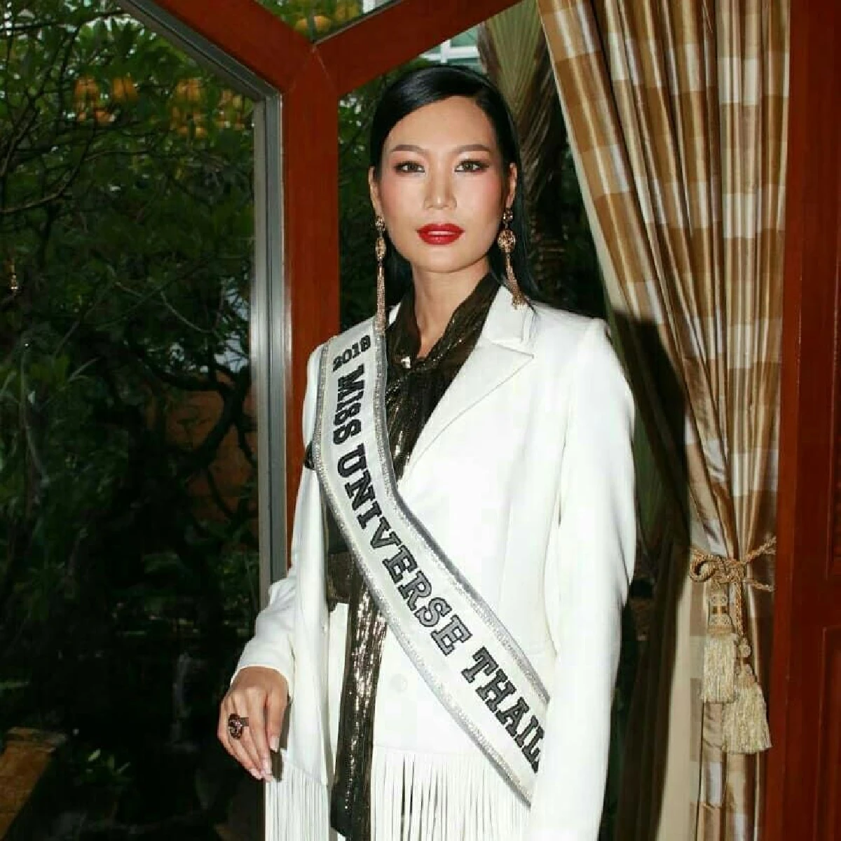 25 ภาพแฟชั่น “นิ้ง โศภิดา” เจิดจ้าท่ามกลางเหล่าสาวงามตลอดการประกวด