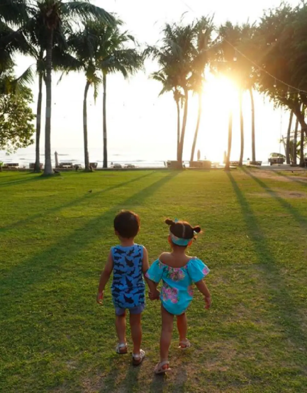 อบอุ่นหัวใจ "โอปอล์" ฉลองวันเกิดอายุ 37 กับครอบครัว เรียบง่ายริมทะเล