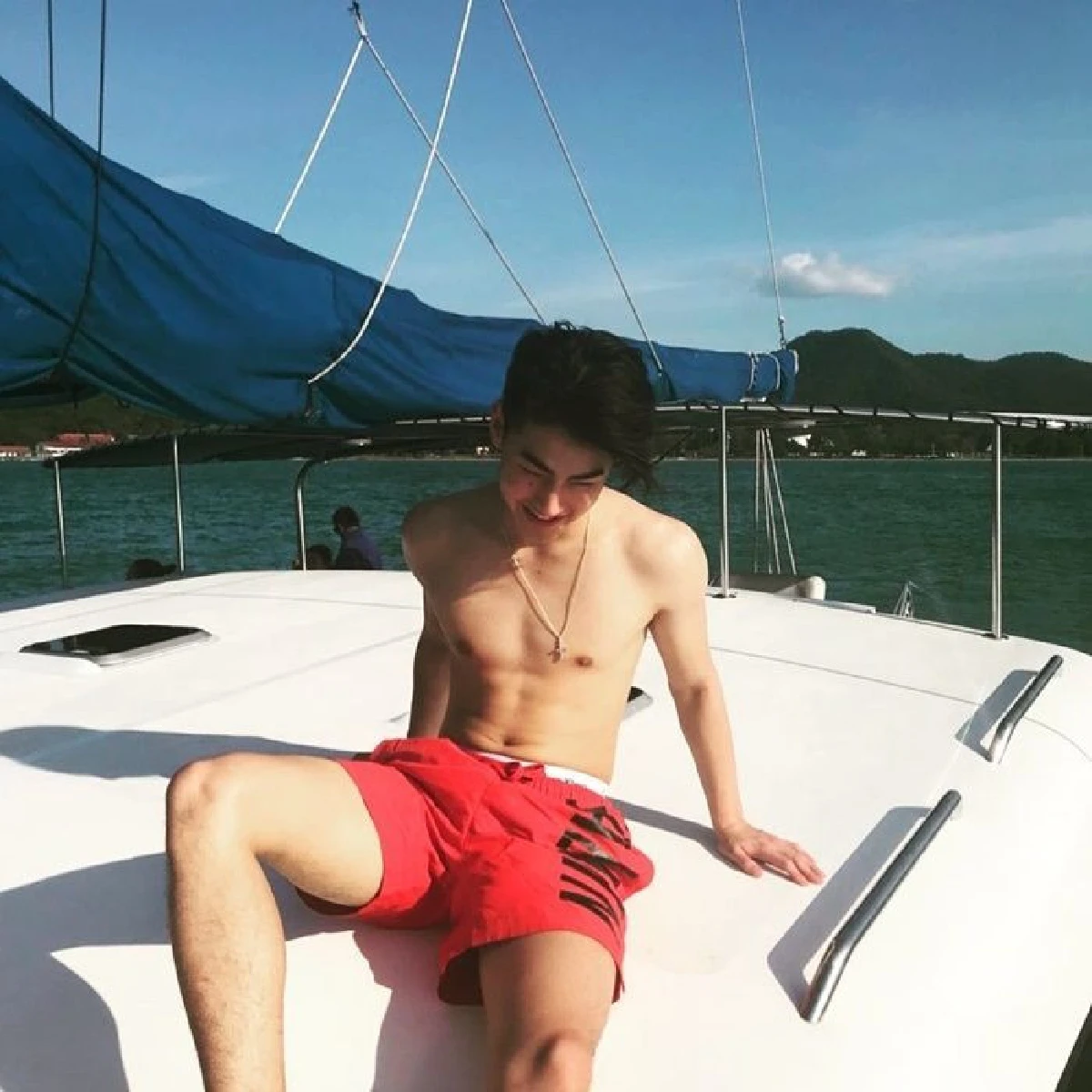 รักนี้ปิดไม่มิด? แฟนๆจับโป๊ะ เจ้าขุน-เจสซี่ ล่องเรือยอร์ชเที่ยวทะเลด้วยกัน