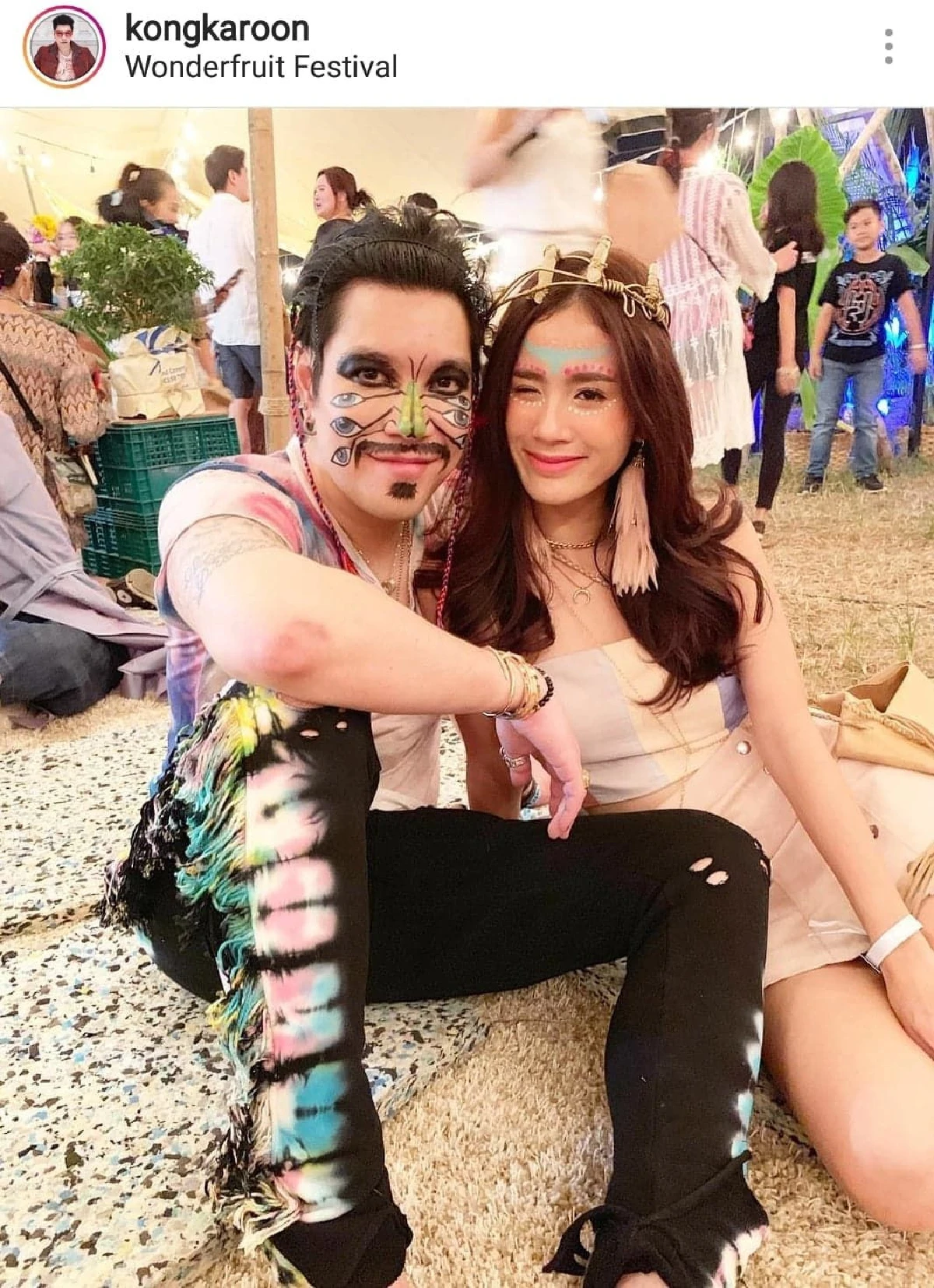 เก็บตกภาพแฟชั่นสุดฮิปของคนบันเทิง ในเทศกาลแห่งปี Wonderfruit 2018