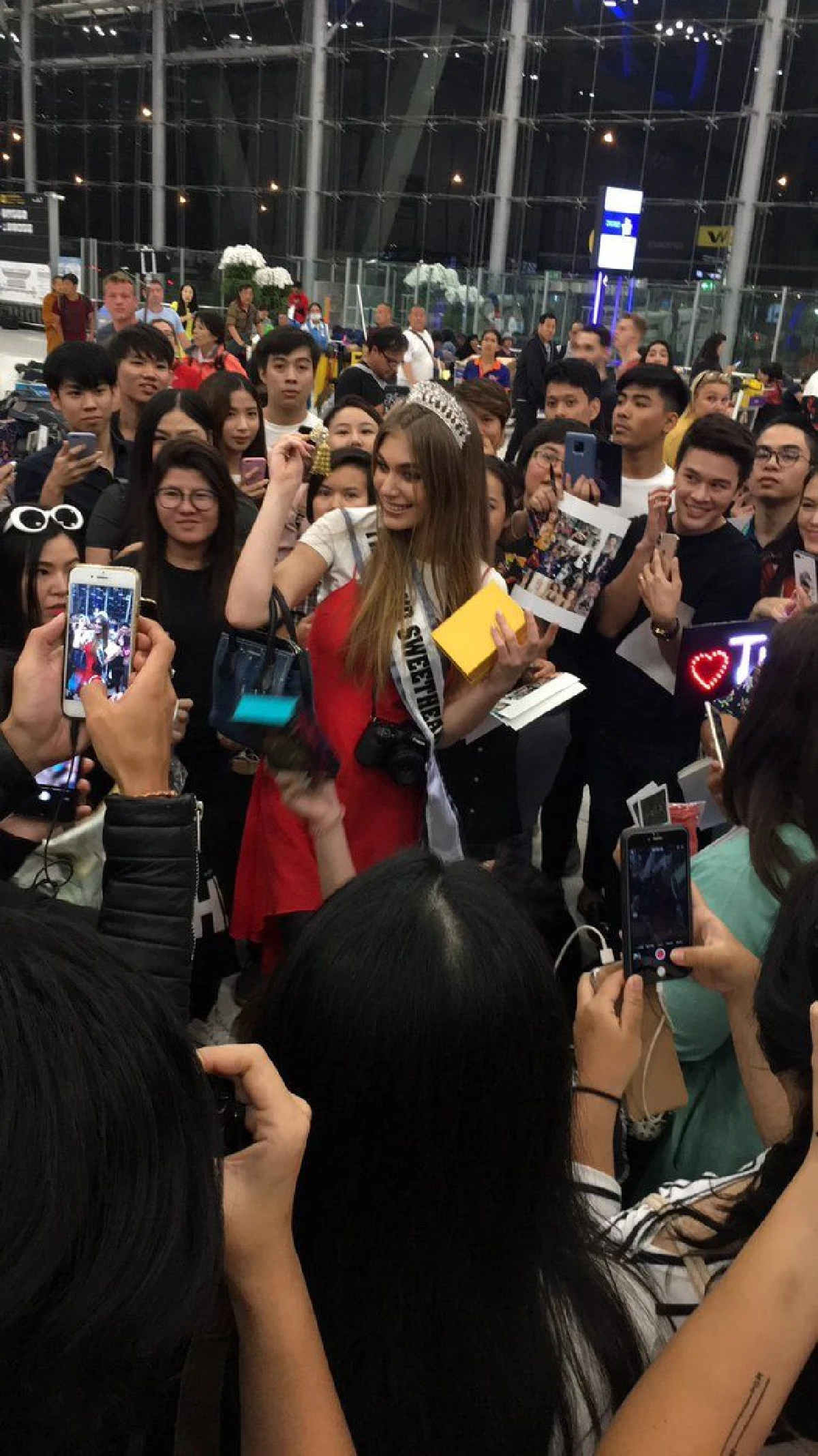 ไม่ได้มงแต่ได้ใจ! แฟนๆรวมตัวส่ง Trejsi Sejdini #ลูกฉันเป็นคนดี กลับบ้านอบอุ่น