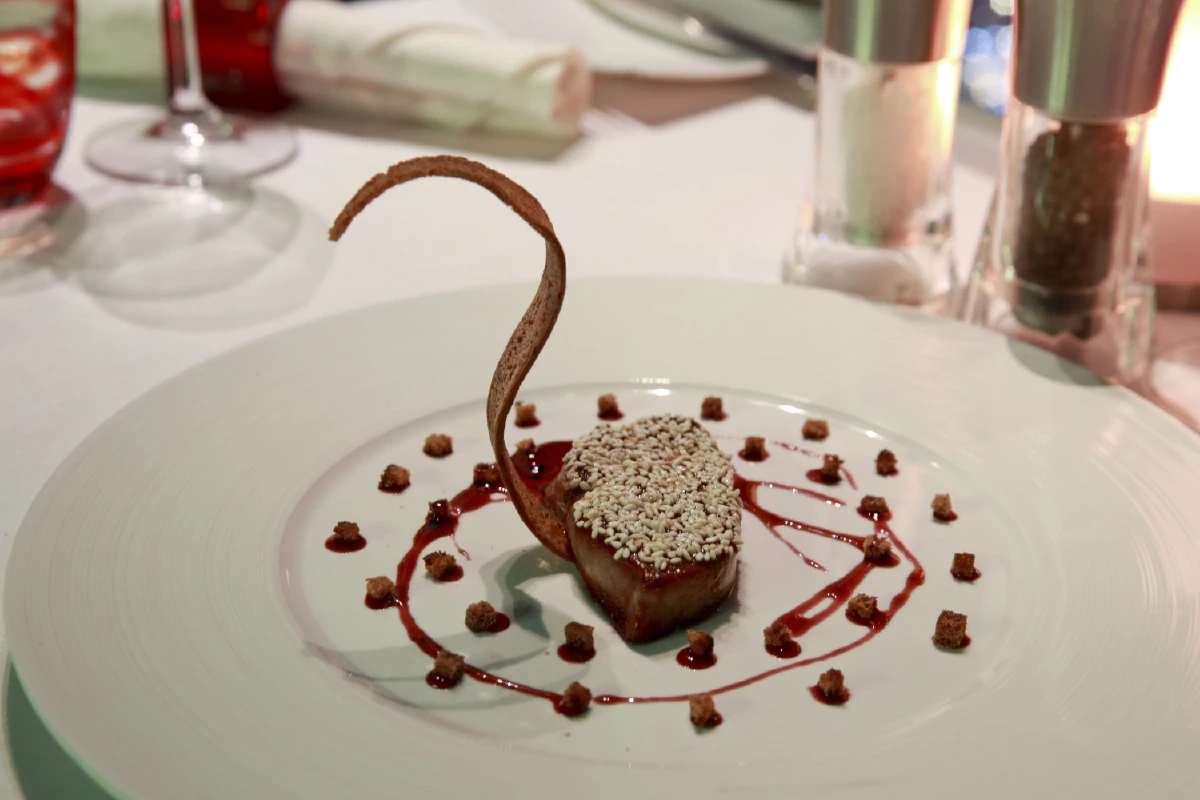 ฉลองเคาต์ดาวน์สุดหรู คู่วิว 360 องศา