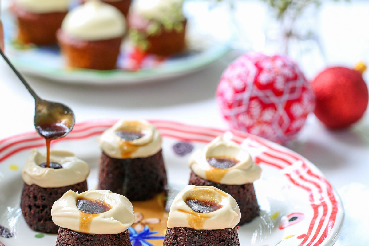 Festive 2018 Black Beer Cake with Butter Beer Frosting Festive 2018 Black Beer Cake with Butter Beer Frosting