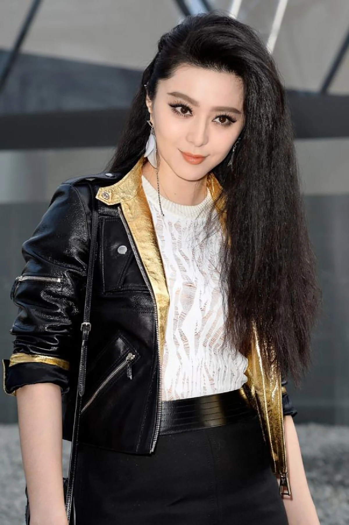 ข่าวร้อนสะเทือนแผ่นดินจีน! “ฟ่าน ปิงปิง” มีลูกชายนอกสมรสกับ "หง จินเป่า” หลังเก็บเงียบนาน 18 ปี