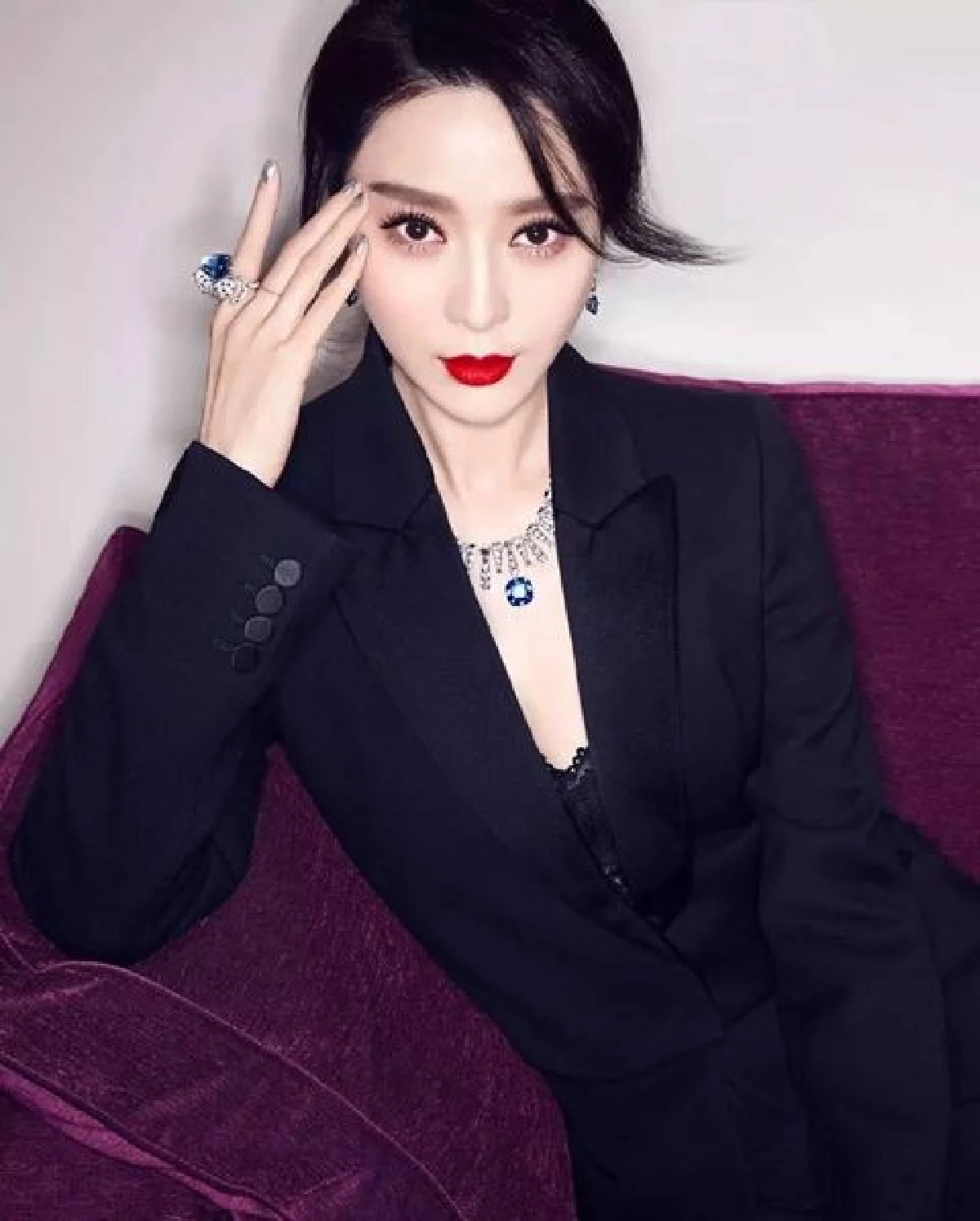 ข่าวร้อนสะเทือนแผ่นดินจีน! “ฟ่าน ปิงปิง” มีลูกชายนอกสมรสกับ "หง จินเป่า” หลังเก็บเงียบนาน 18 ปี