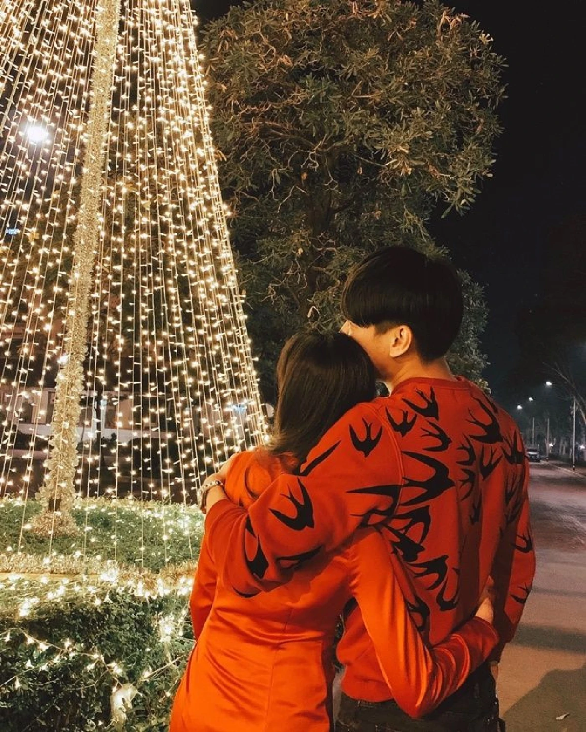 ส่องภาพคู่รักซุปตาร์สวีทหวานจัดหนัก..เปลี่ยนคริสต์มาสเป็นวาเลนไทน์