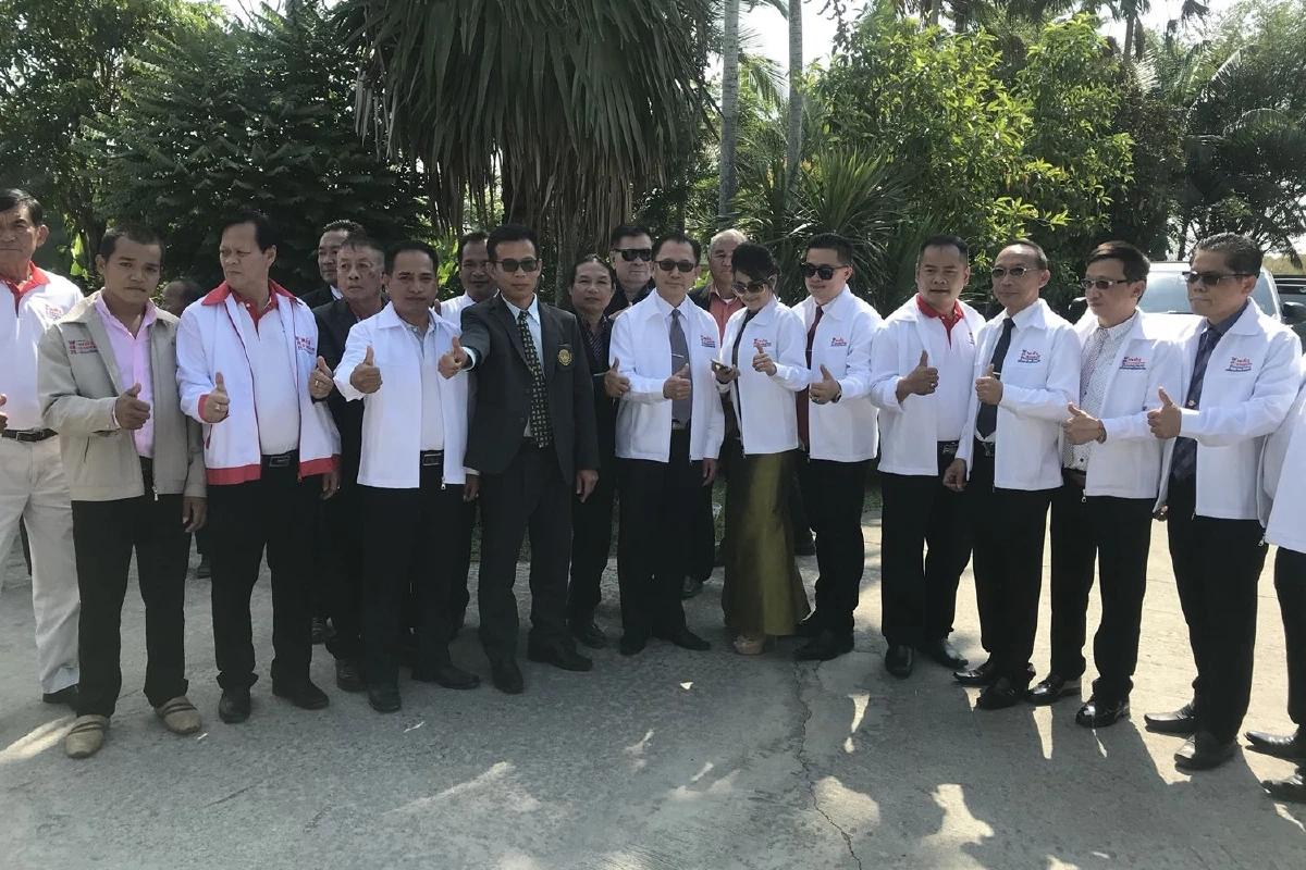 "พล.อ.ชัยสิทธิ์ ชินวัตร"เปิดบ้านพักประกาศลาออกจากเพื่อไทย