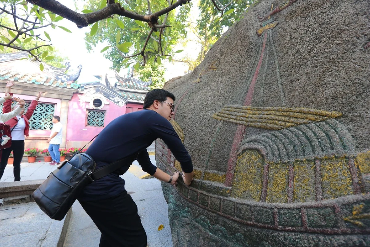 ไหว้พระขอพรในดินแดนแห่งคาสิโน