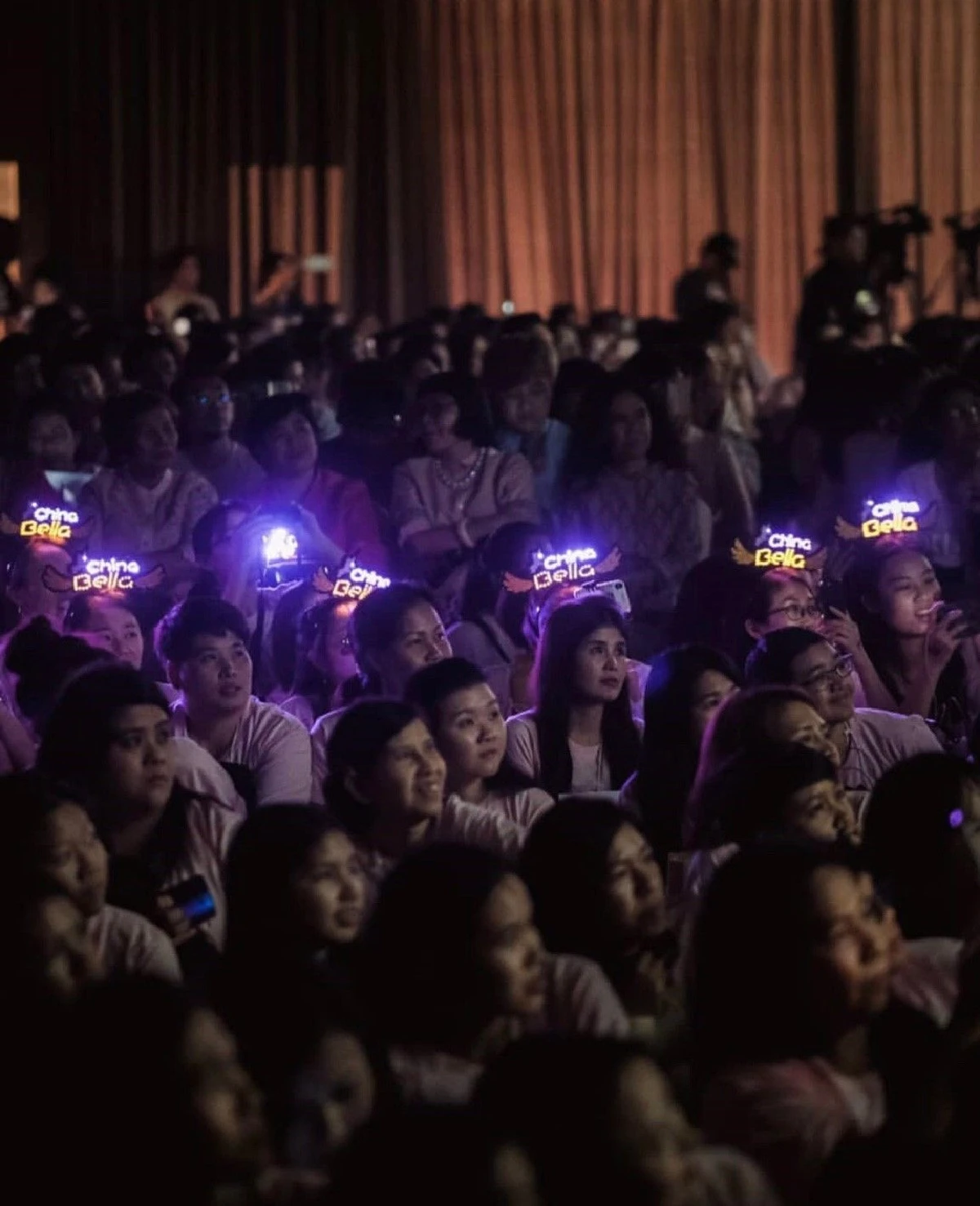 เบลล่า ราณี ฉลองวันเกิด 29 ปี! โชว์สเต็ปเป๊ะเซอร์ไพร์สแฟนคลับ