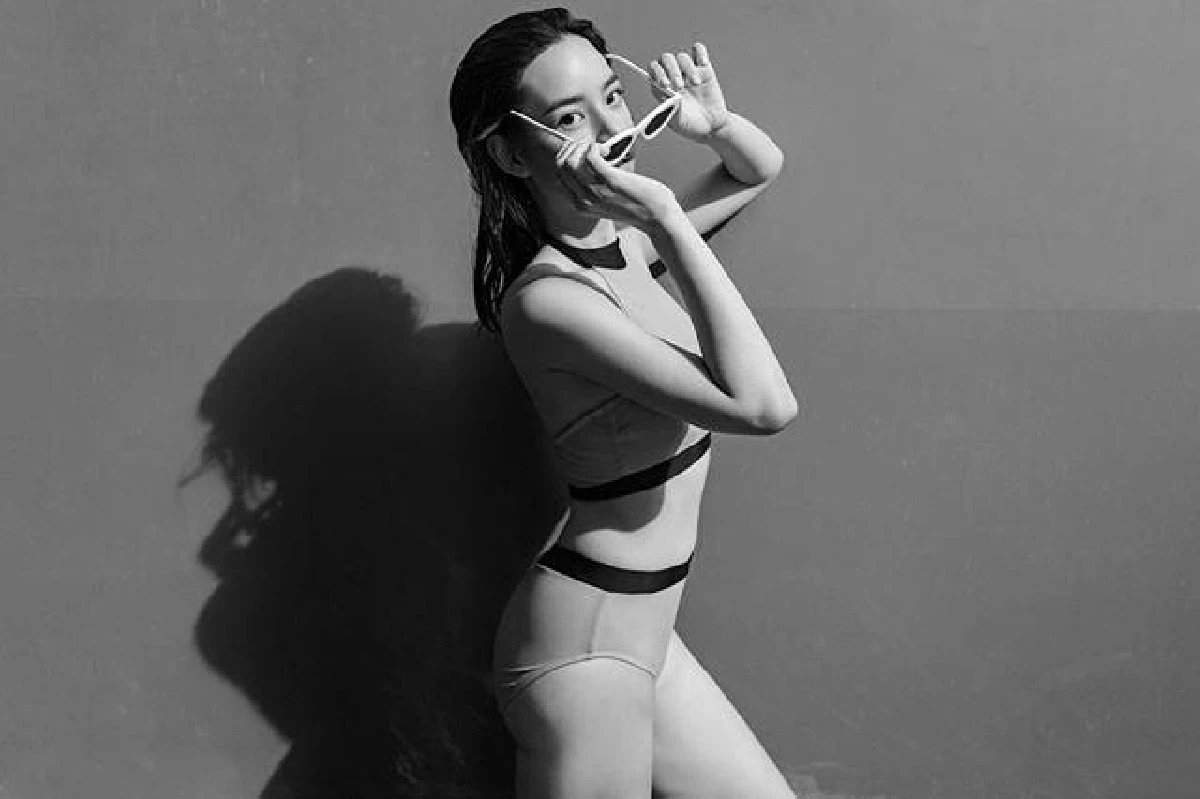 แซ่บส่งท้ายปี! วาววา ณิชารีย์ สวมชุดว่ายน้ำสีเนื้อ โชว์น้อยแต่เซ็กซี่มาก