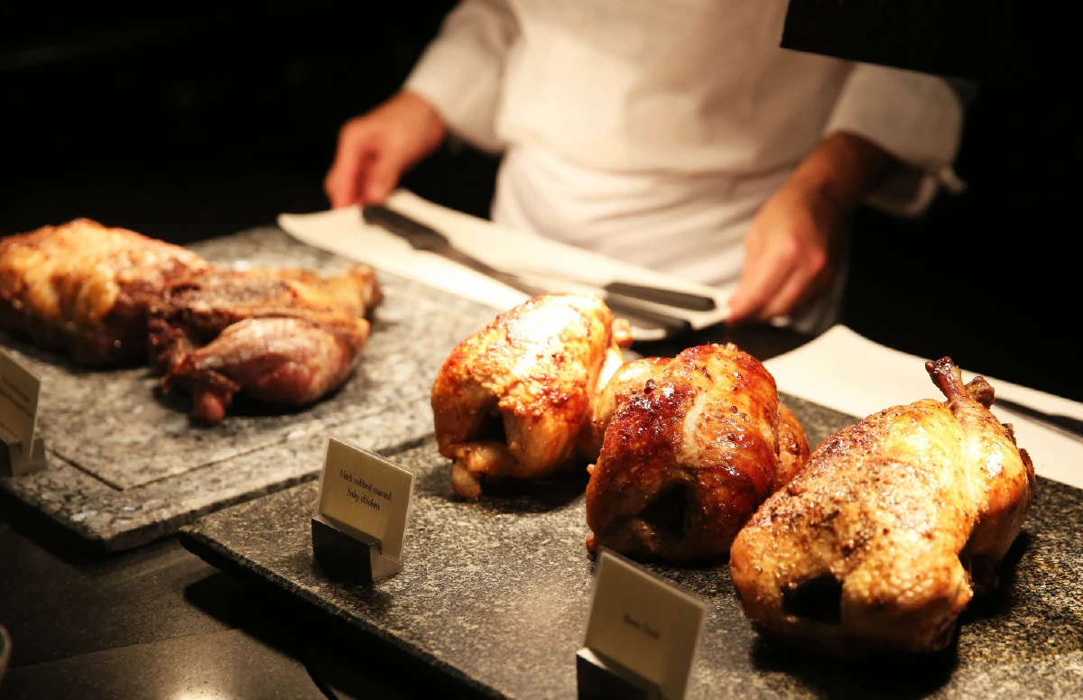 เดอะ ริเวอร์ไซด์ เทอเรซ 41 ปี ความอร่อยคู่สายน้ำ