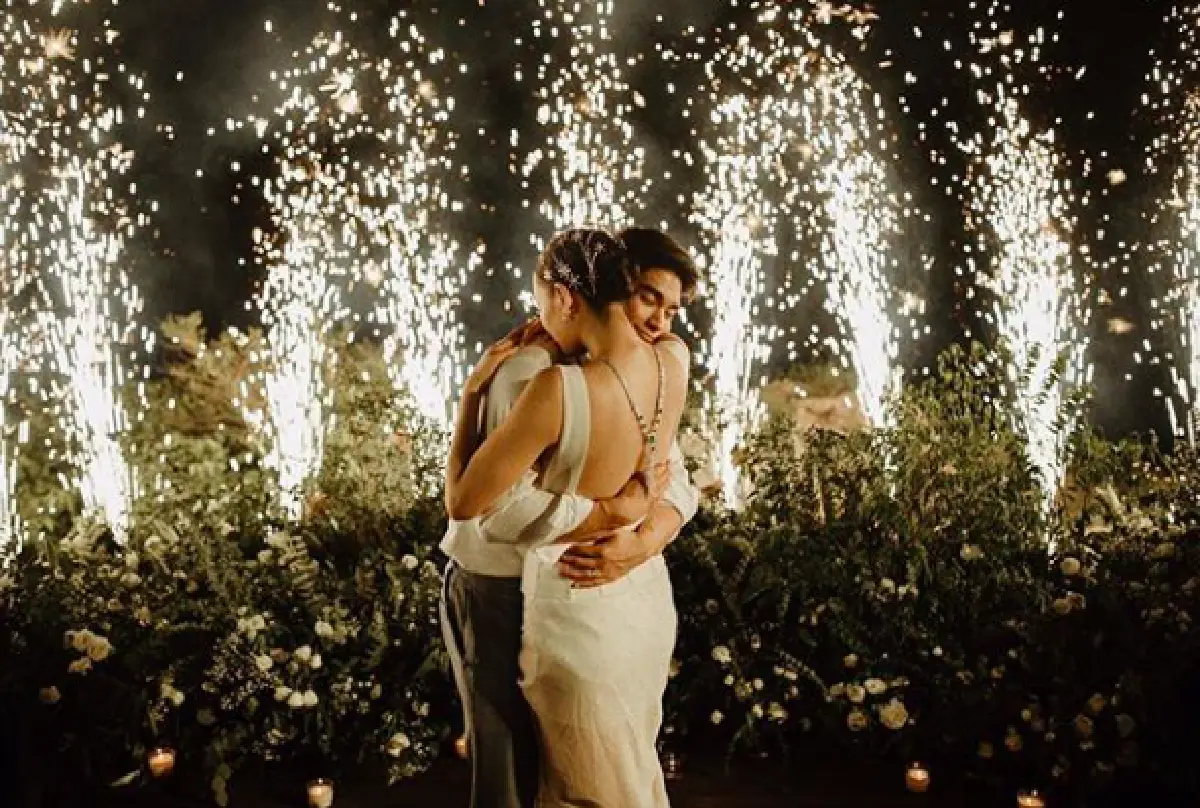 รักจริงหวังแต่ง! 12 คู่รักคนดังพร้อมใจสละโสด..เริ่มต้นชีวิตคู่ปี 2018