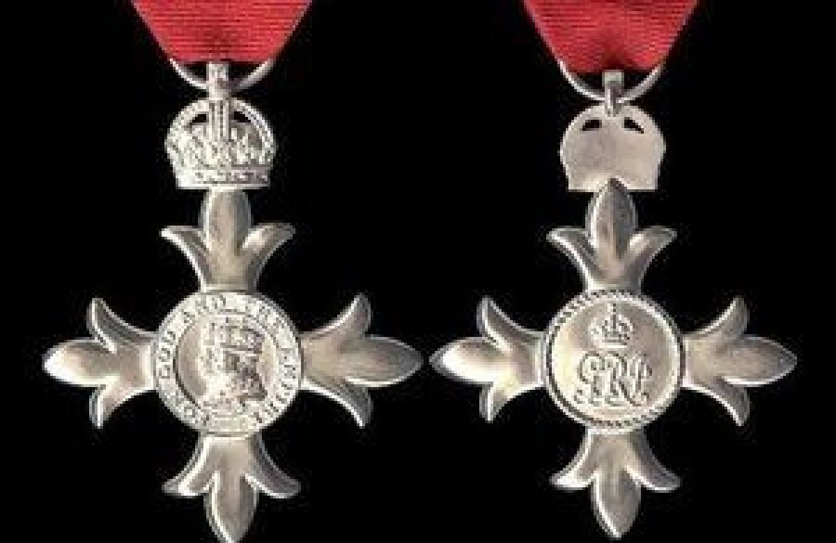 ทีมนักดำน้ำอังกฤษ ติดโผ่ชื่อเข้ารับพระราชทานเครื่องราชฯ - เหรียญกล้าหาญ จากควีน