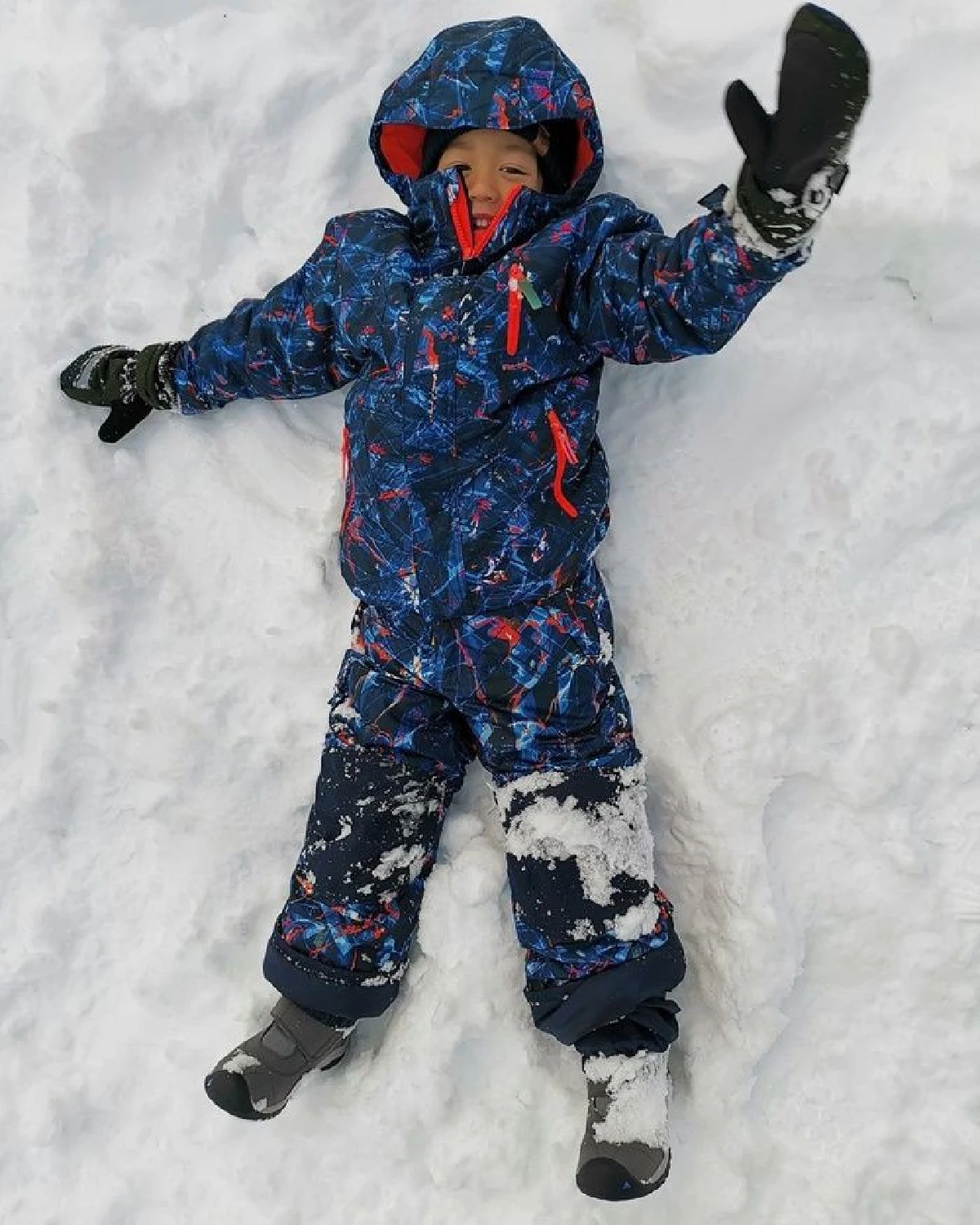 ครอบครัวสุขสันต์! กบ-บรู๊ค พาลูกๆ บินลัดฟ้าเล่นหิมะฉลองปีใหม่ที่อเมริกา