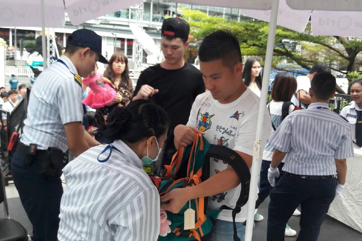 ปิดถนนหน้าเซ็นทรัลเวิลด์จัดงานเคาท์ดาวน์รับปีใหม่