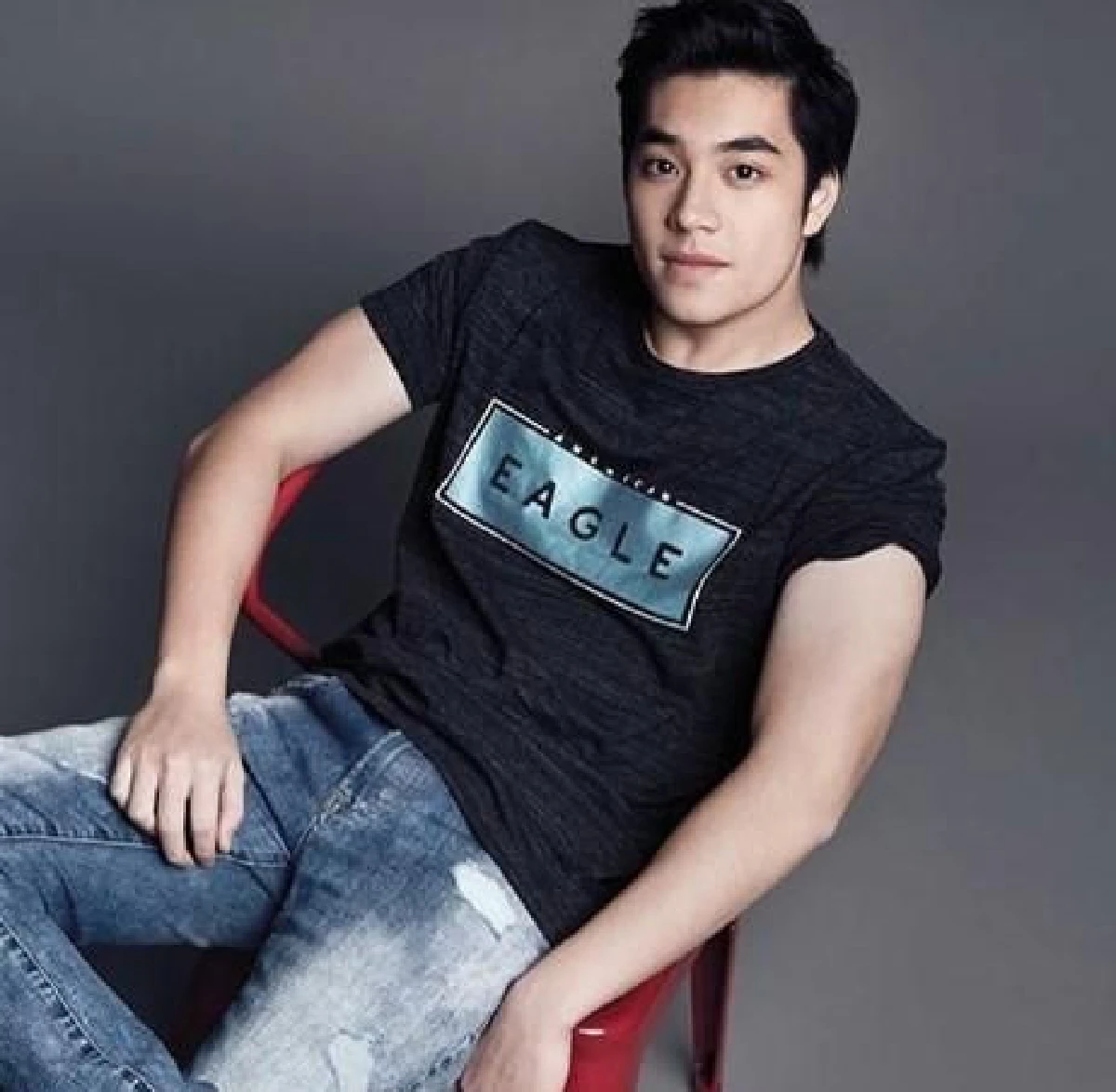 น้องเอม ลูกชาย ดู๋ สัญญา หล่อล่ำขึ้นทุกวัน ทำเอาสาวๆใจเต้นแรง (คลิป)