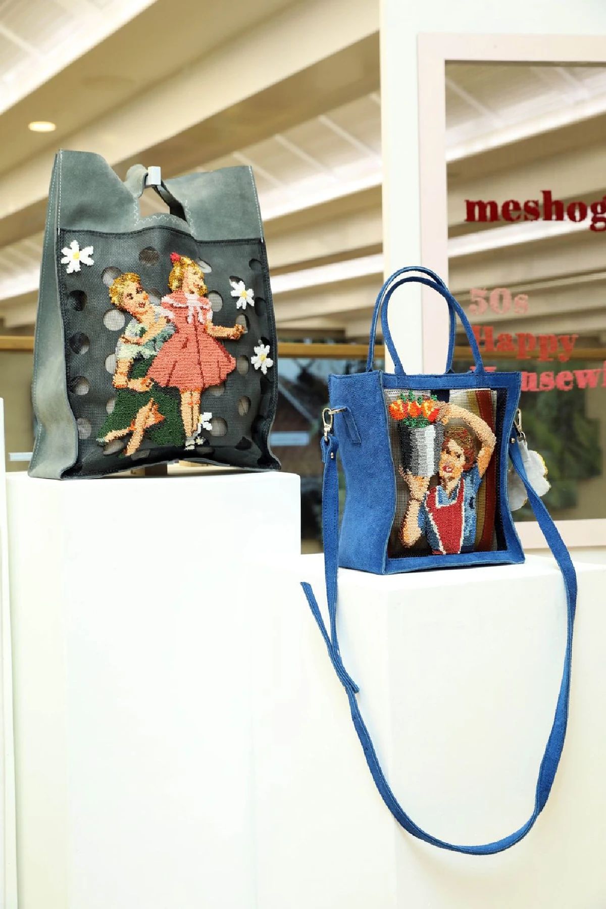 อรวรรณ กอเสรีกุล เปลี่ยนขยะมุ้งลวด เป็นกระเป๋าดีไซน์เก๋