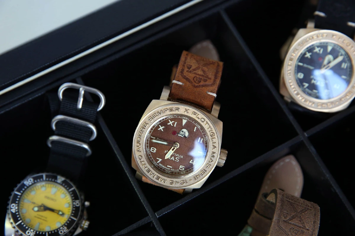 คอลเลกชั่นนาฬิกาสุดรัก ปวร กิจเจริญการกุล