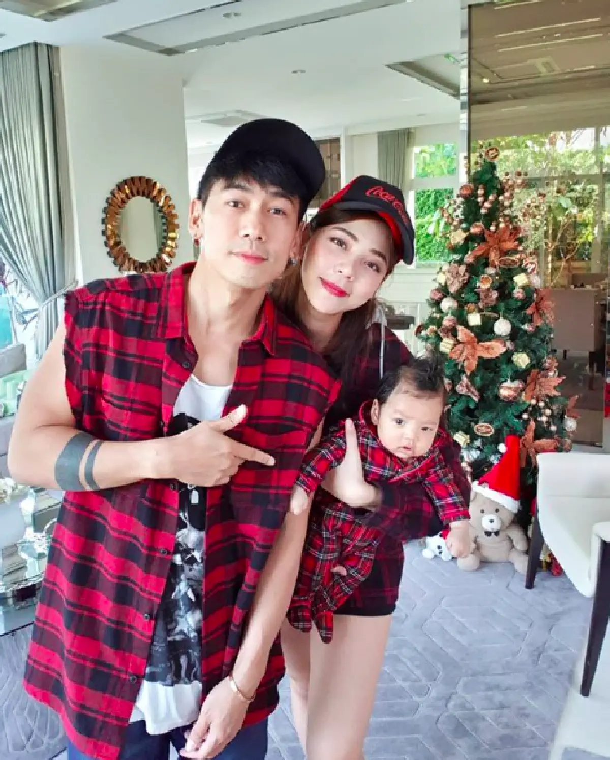 “นิวเคลียร์” เผยชีวิตหลังคลอด นอนแยกเตียงกับ “เพชรจ้า” ความสวีทลดน้อยลง