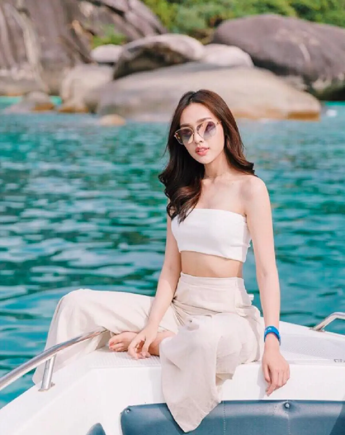 "น้ำตาล” โพสต์ขอบคุณ “ไผ่” หลังควงคู่ไปดำน้ำและถูกกระแสน้ำพัดลงไปเกือบ 50 เมตร