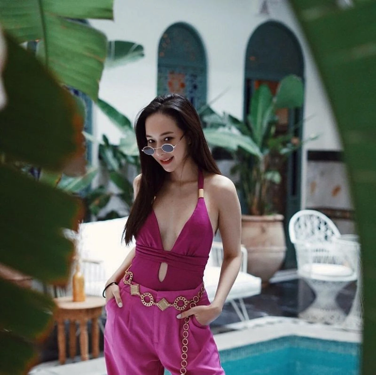 “หยาด-มิ้นท์” แท็กทีมอวดหุ่นแซ่บในชุดว่ายน้ำทำเอาโมร็อกโกไฟแทบลุก