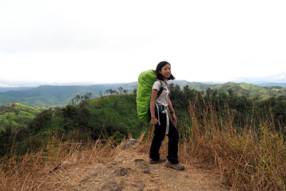 นักเล่าระหว่างก้าว ‘ก้าวเดินทาง-Small Steps Travel’