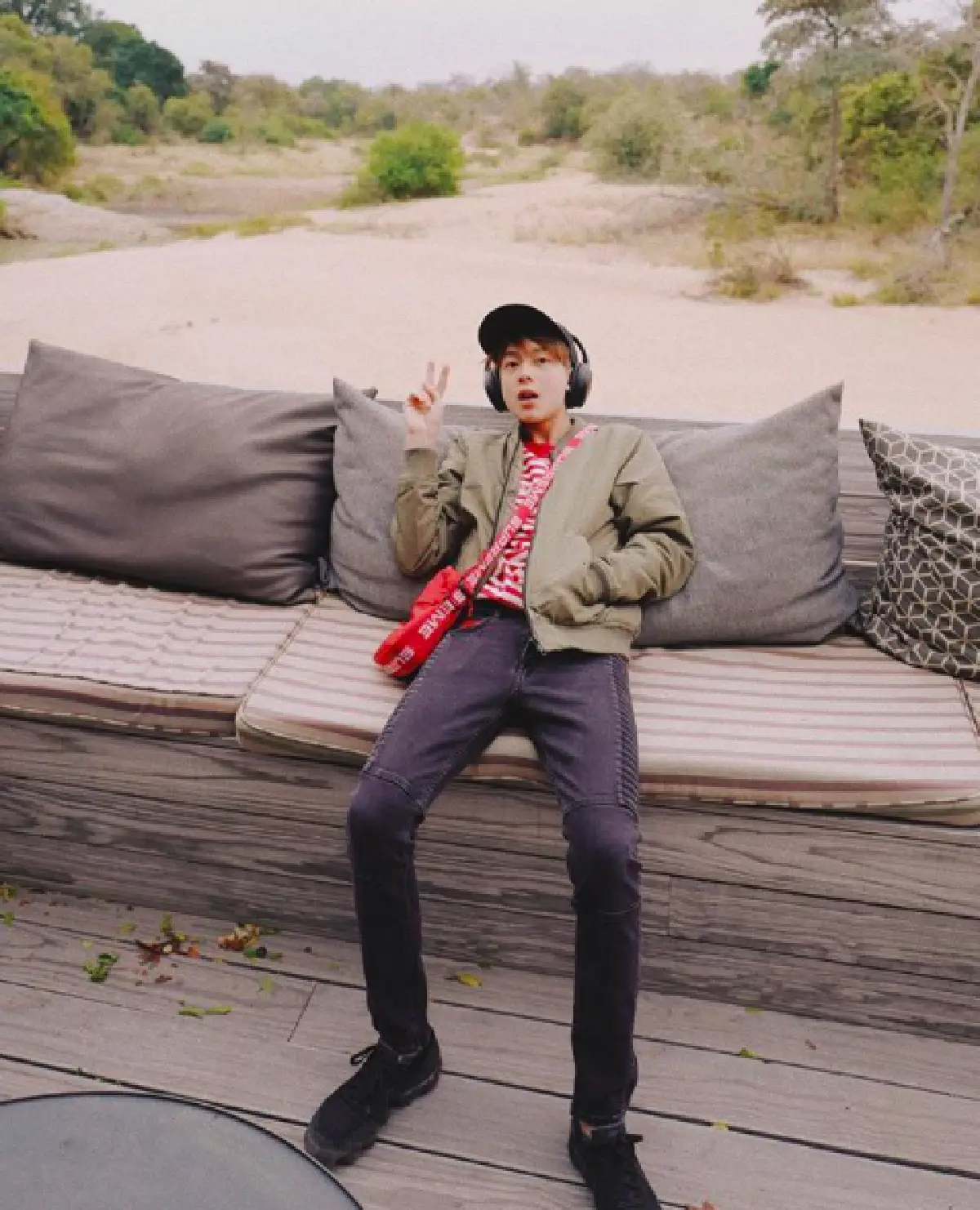 หล่อบาดใจ! "น้องอชิ" ลูก "พ่อฟลุค-แม่โบ” เป็นหนุ่มแล้ว ทำสาวกรี๊ดหนักมาก