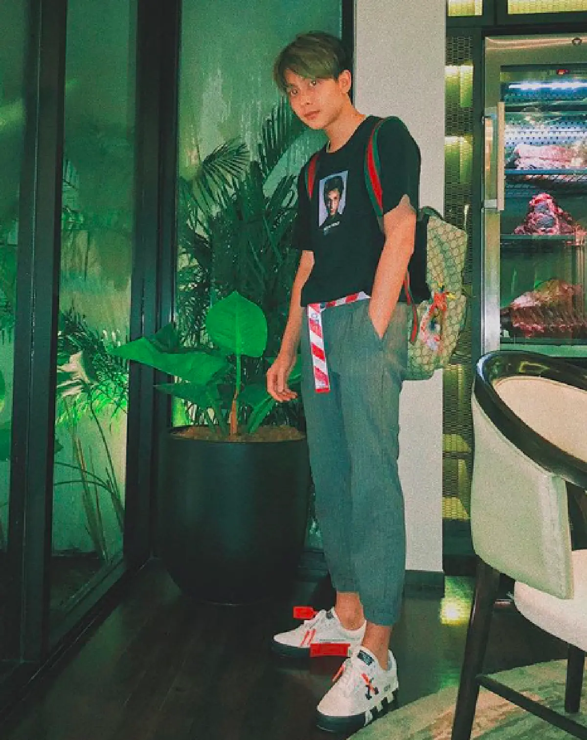 หล่อบาดใจ! "น้องอชิ" ลูก "พ่อฟลุค-แม่โบ” เป็นหนุ่มแล้ว ทำสาวกรี๊ดหนักมาก