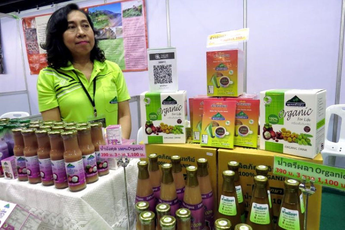 'พุทธรักษา'น้ำผลไม้อินทรีย์ รุกตลาดกลุ่มรักสุขภาพ 'พุทธรักษา'น้ำผลไม้อินทรีย์ รุกตลาดกลุ่มรักสุขภาพ