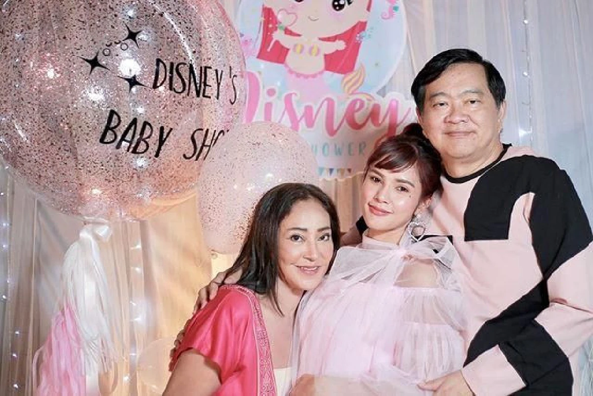 "อุ้ม ลักขณา” จัดปาร์ตี้ Baby Shower ในธีมสีชมพู รอต้อนรับลูกสาว “น้องดิสนีย์”