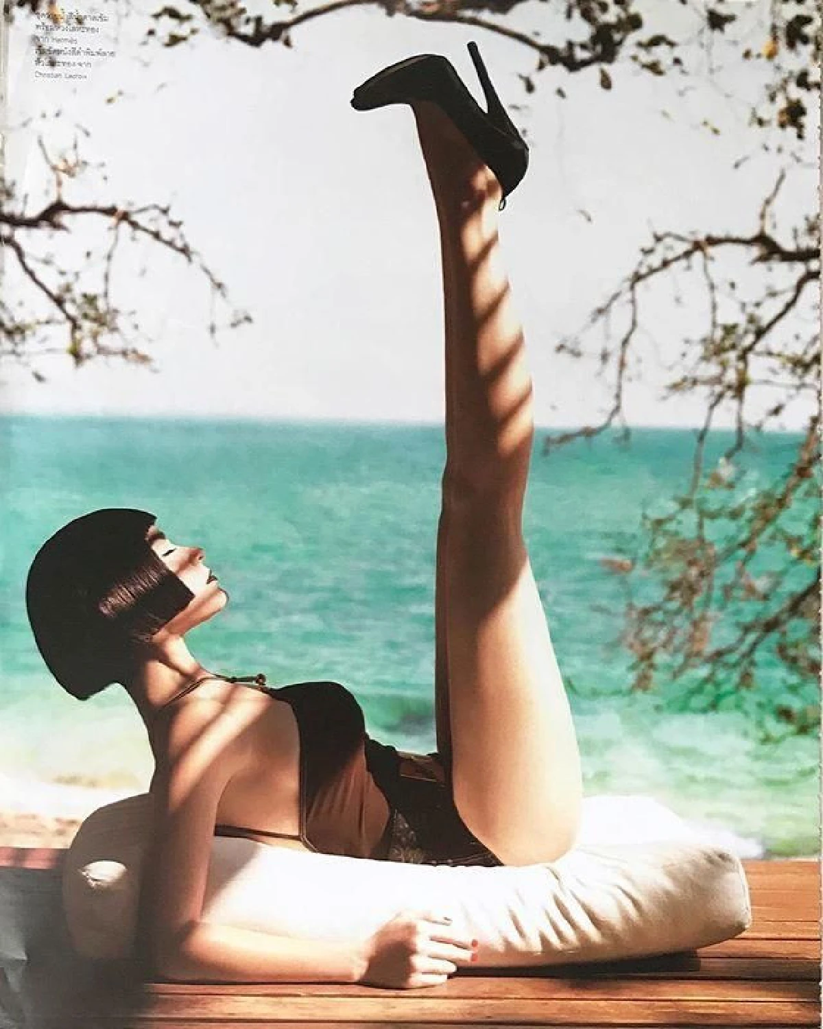 ยอมใจหุ่นแม่! "มาช่า" โพสต์ภาพเล่นโยคะท้าแดด ในชุดบิกินี่ริมทะเล