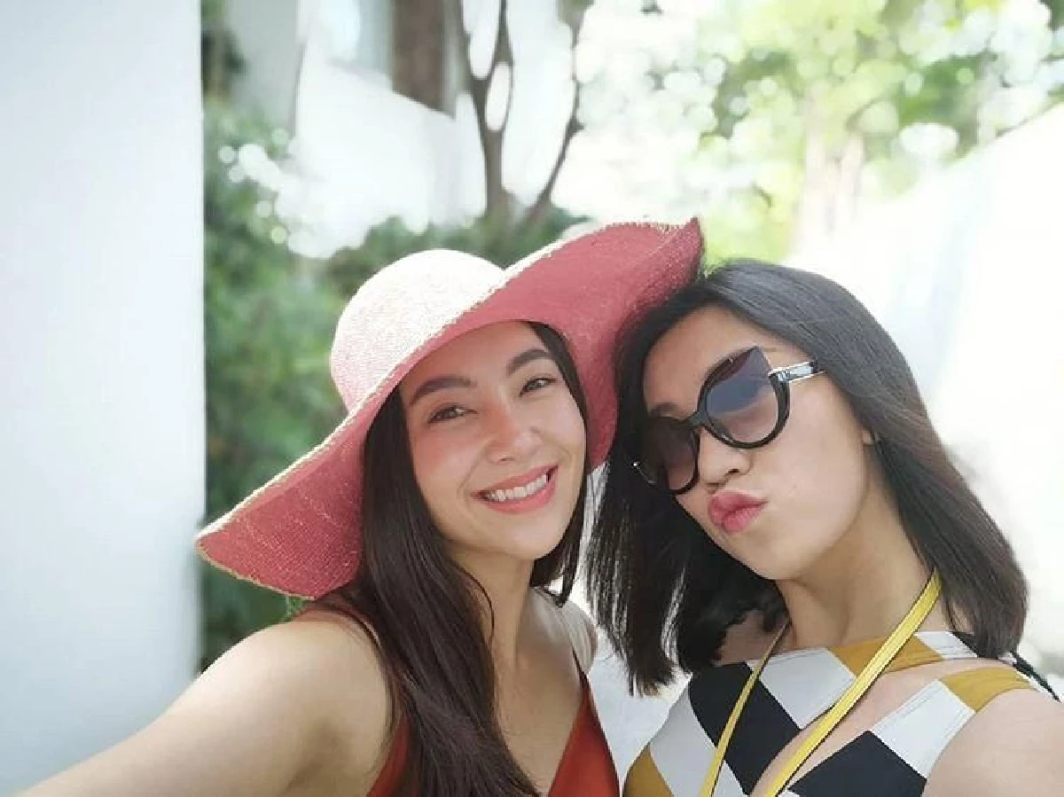 เบลล่า ขอแซ่บตั้งแต่ต้นปี! อวดหุ่นเซ็กซี่เที่ยวทะเลหัวหิน