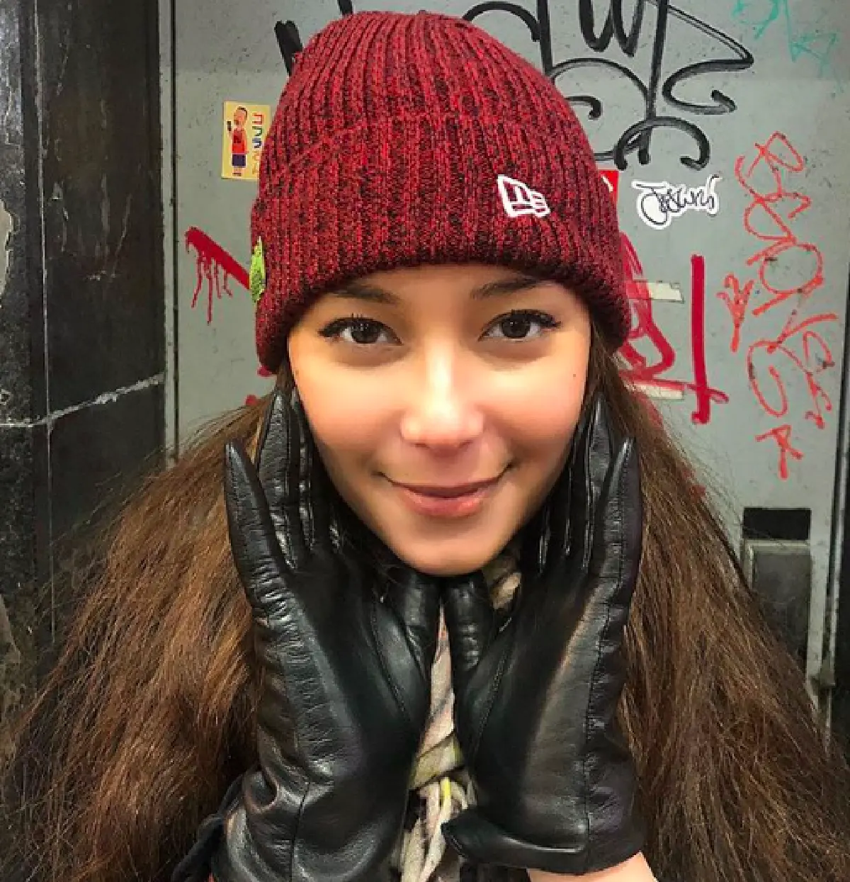 มีกลิ่นแปลกๆ “บี น้ำทิพย์” โพสต์ภาพอวยพรวันเกิด “ฮิม” แต่ลงท้ายด้วยคำว่า “เพื่อนที่ดีที่สุด"