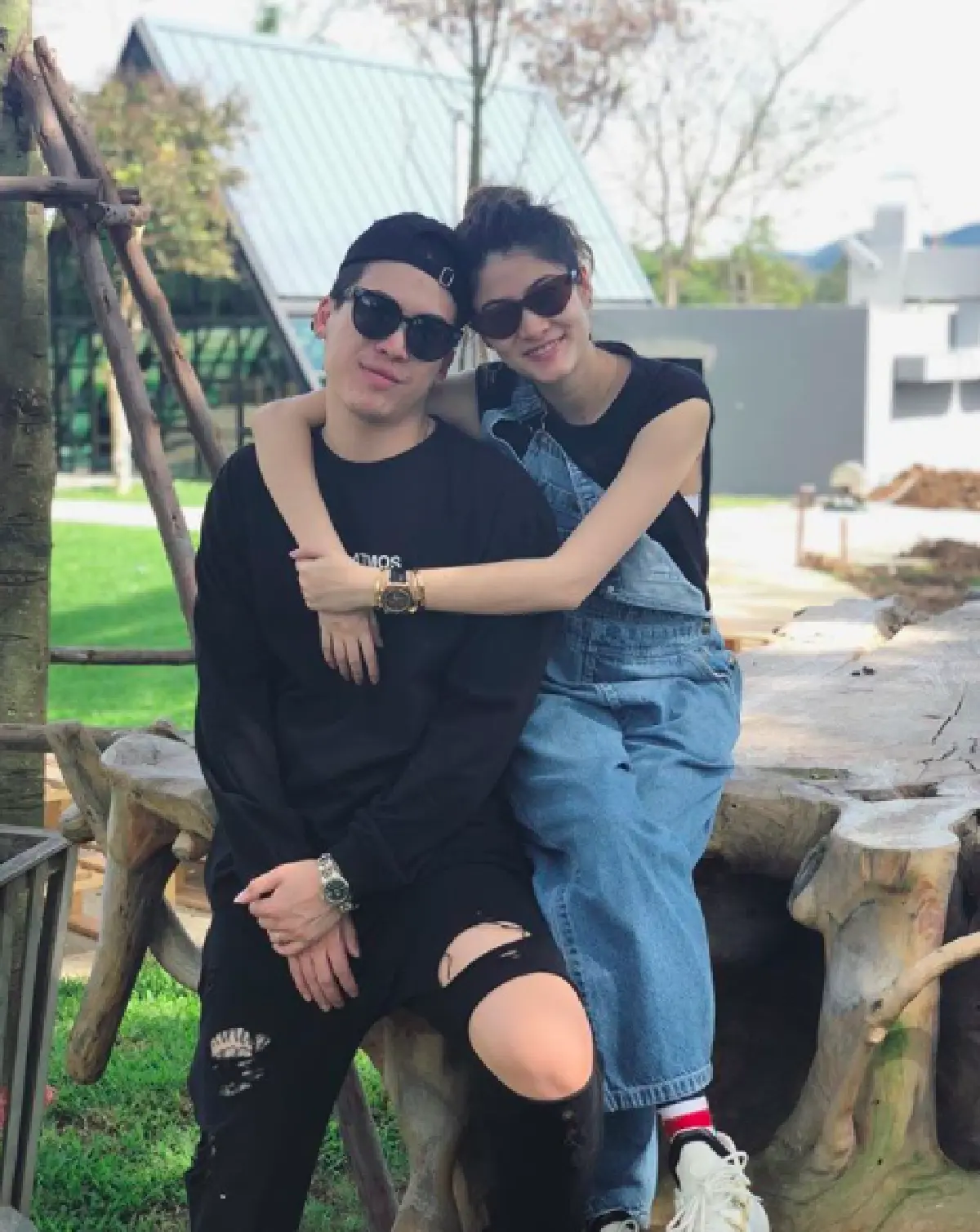 “ป๊อก” พา "มาร์กี้”  ทัวร์บ้าน "ตระกูลจิราธิวัฒน์” บ้านเก่าหลังใหญ่สุดหรูตั้งอยุ่ใจกลางเมือง