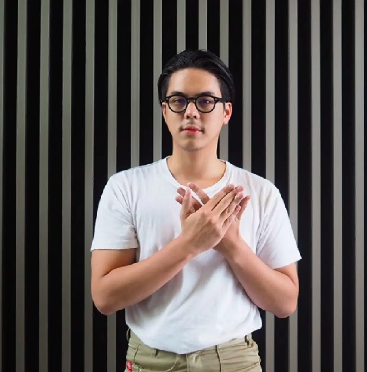 "พีช พชร” ตอบกลับสุดฮา หลังเจอบทสัมภาษณ์ "The Toys” อยากไปกินปลาแซลมอนด้วย