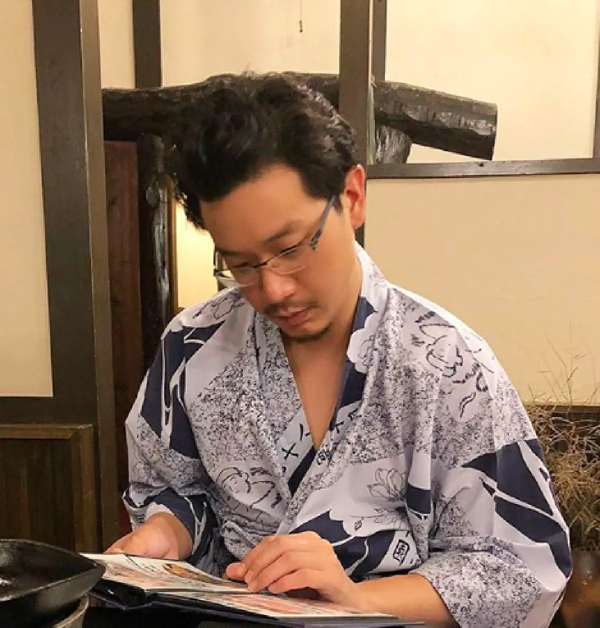 มีกลิ่นแปลกๆ “บี น้ำทิพย์” โพสต์ภาพอวยพรวันเกิด “ฮิม” แต่ลงท้ายด้วยคำว่า “เพื่อนที่ดีที่สุด"